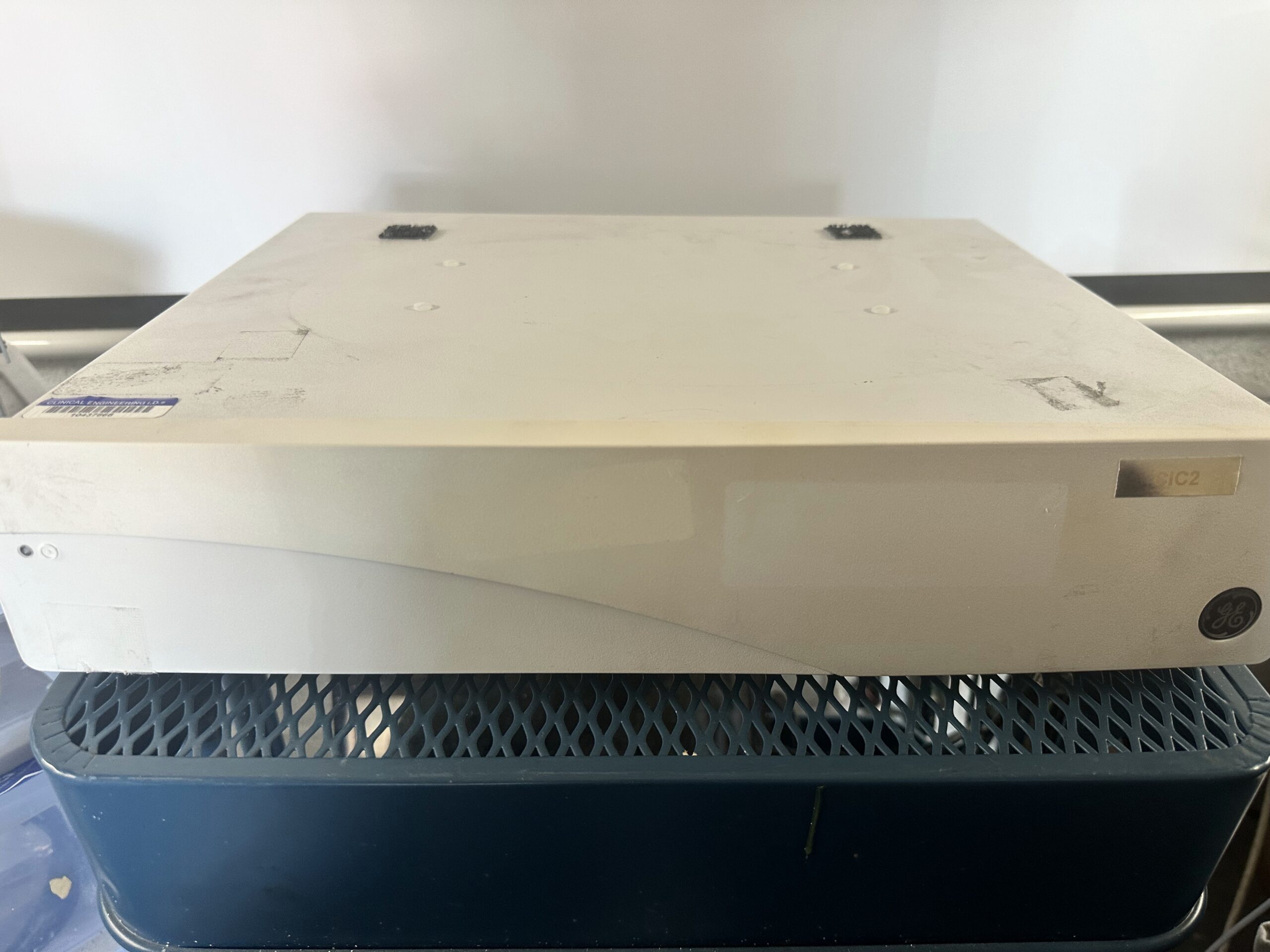 [PARTS] GE Carescape Central Station MP100D CIC PRO w/power cable